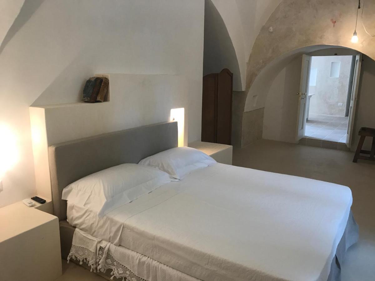 Tenuta Castelle Cutrofiano Eksteriør billede